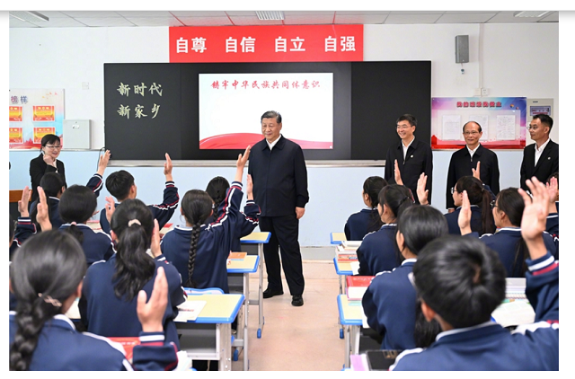 習近平在青?？疾煺{研